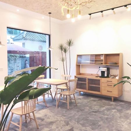 Spring Breeze Boutique Guest House Wuyuan Eksteriør billede